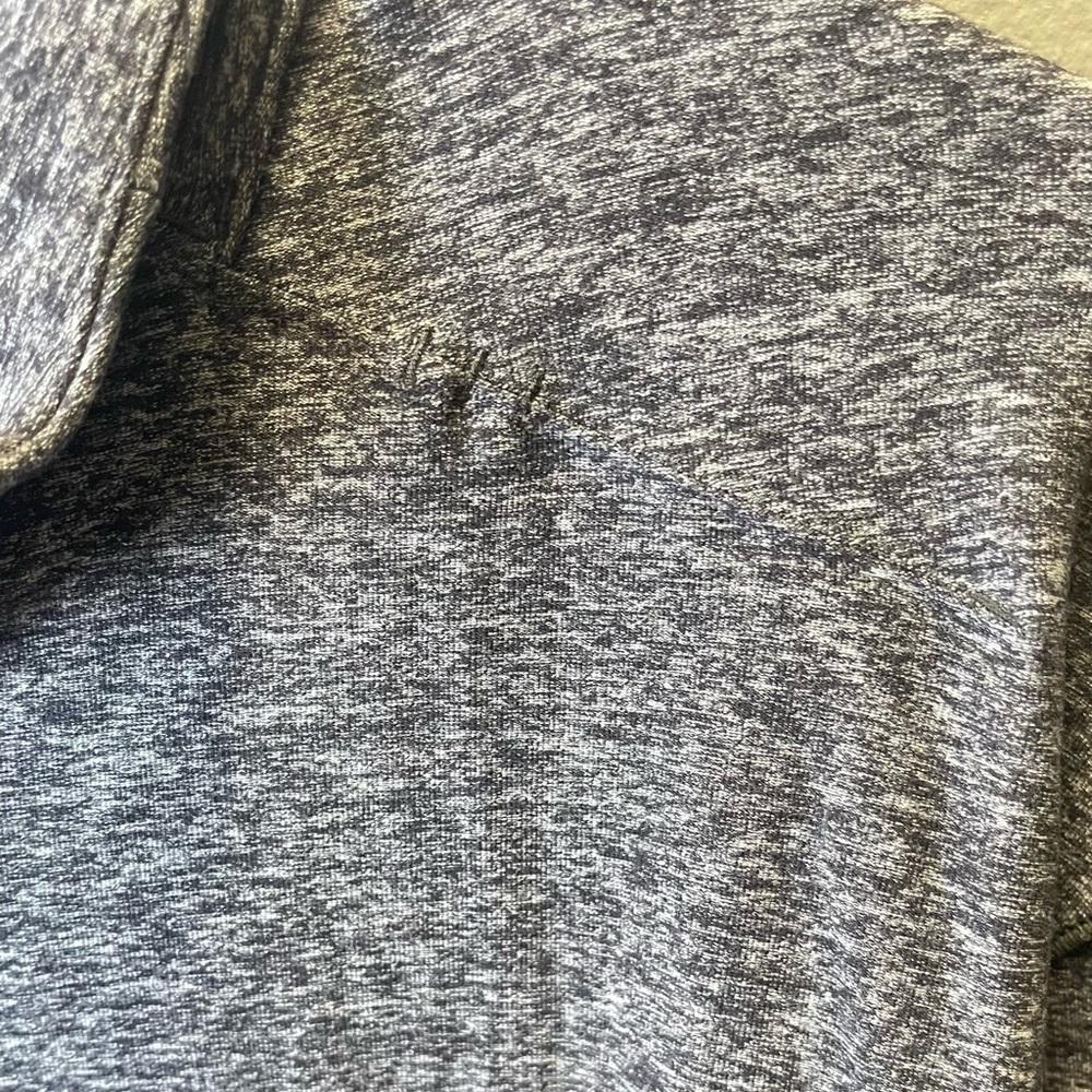 Lululemon Surge Warm 1/2 Zip Heathered Black Men's Size XL‎ - Picture 4 of 6